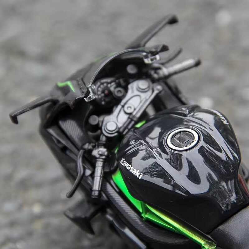 Diecast Kawasaki Ninja H2R Bike – 1:12 Alloy Motorcycle Model for Collectors