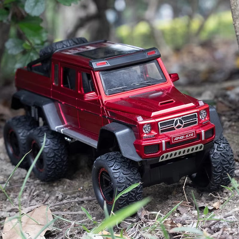 :24 Diecast Mercedes G63 6x6 AMG Model – Off-Road Alloy Car for Kids & Collectors