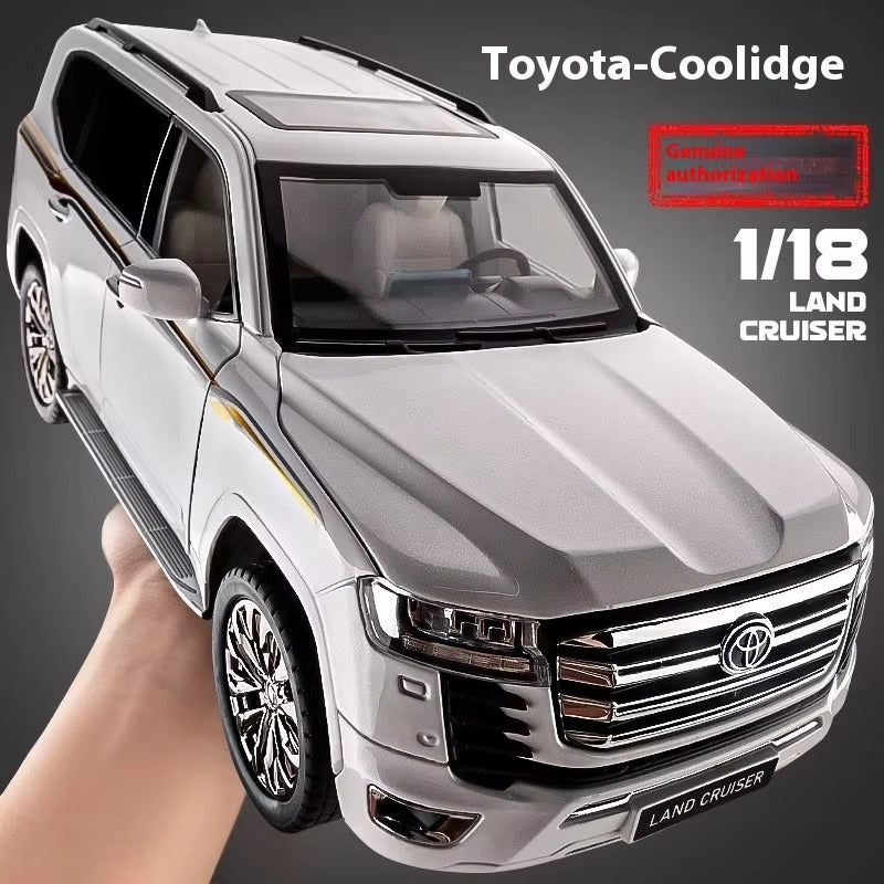 Toyota Land Cruiser LC300 1:24 Diecast SUV – Alloy Model Car for Kids & Adults