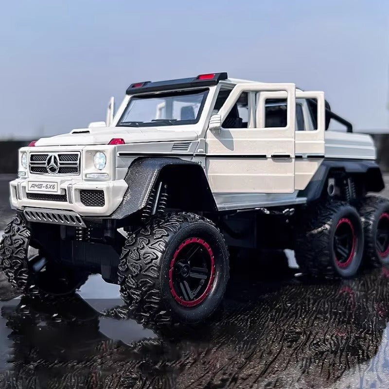 :24 Diecast Mercedes G63 6x6 AMG Model – Off-Road Alloy Car for Kids & Collectors