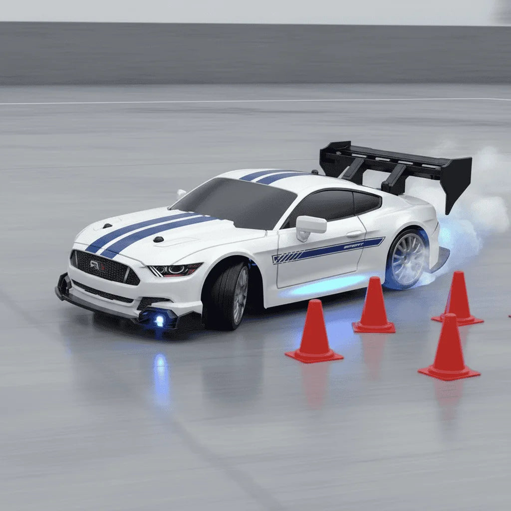 1.24 Scale High-Speed 4WD RC Drift Car 20KMH