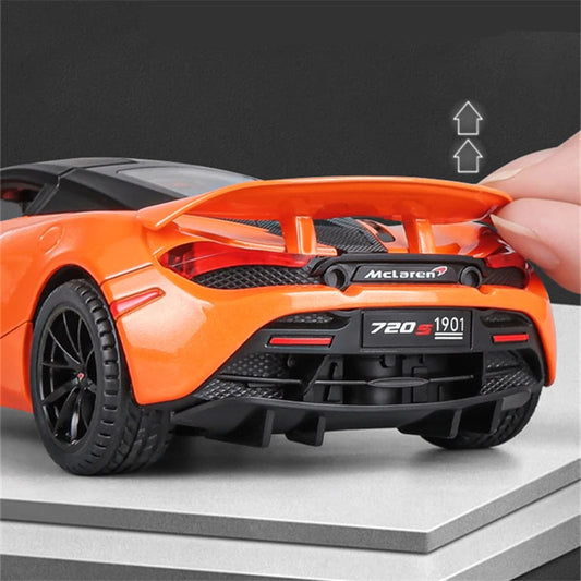 Diecast McLaren 720S Model – 1:24 Alloy Sports Car Toy for Boys & Collectors