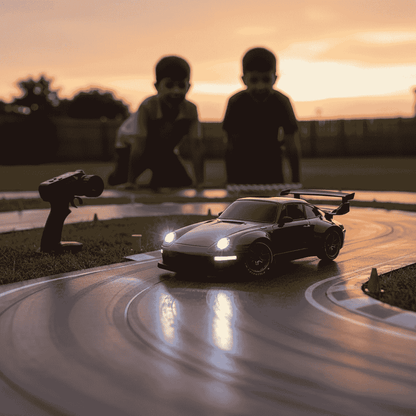 1.24 Scale High-Speed Porsche 4WD RC Drift Car 20KMH