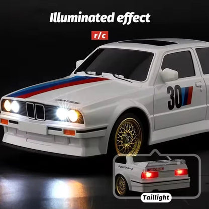 1:16 BMW M3 E30 RC Drift Car 30Km/h 2.4G 4WD Remote Control