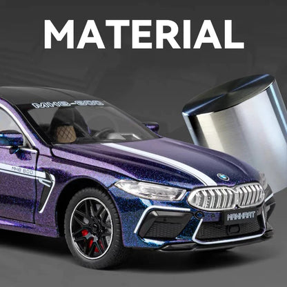 Diecast 1:24 BMW M8