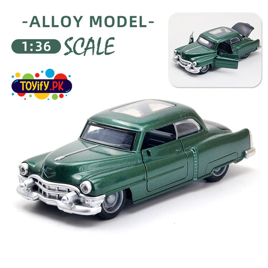 1:36 Scale Classic Diecast Car – Vintage Alloy Model with Opening Doors